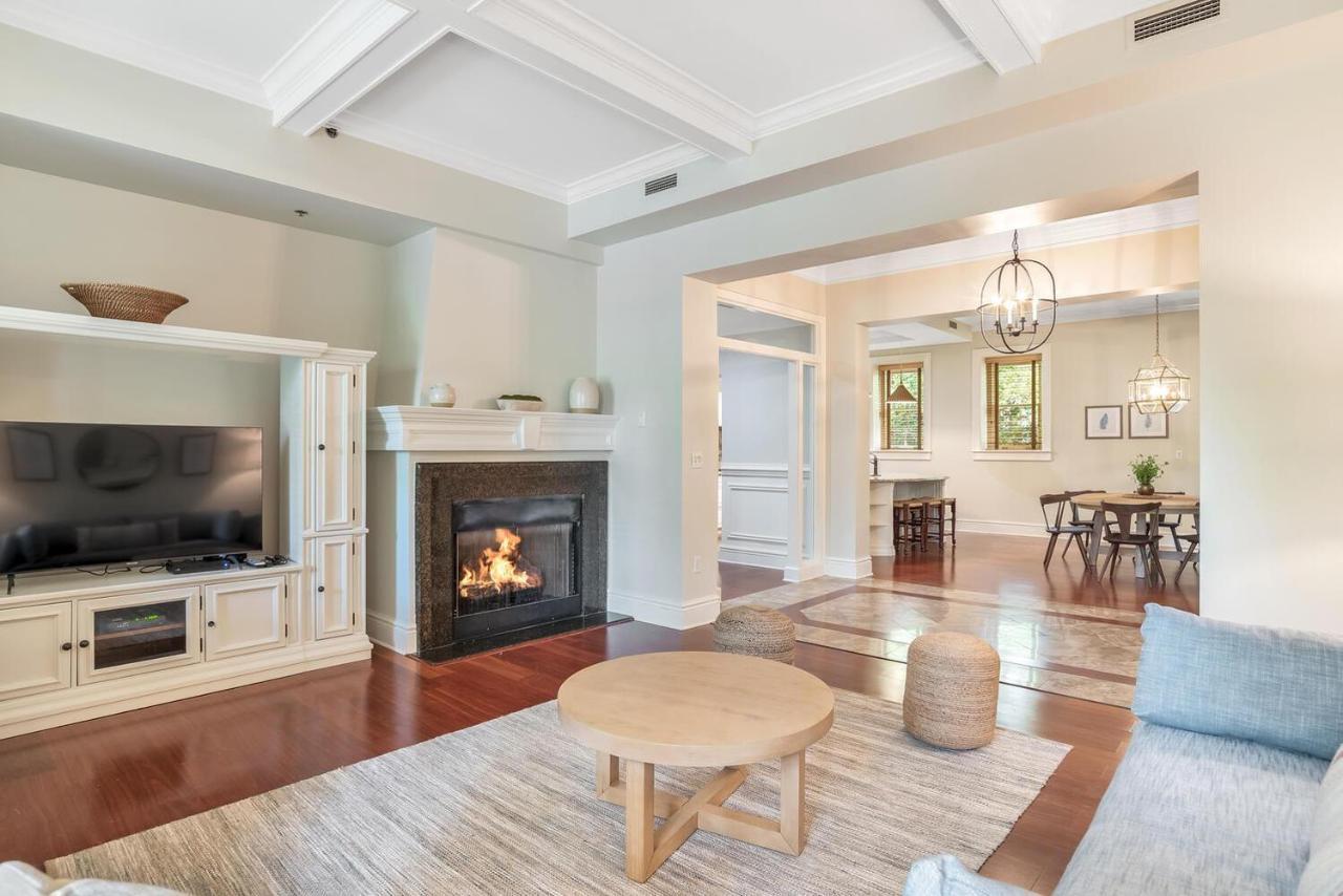 8 Village Lane 100 Asheville